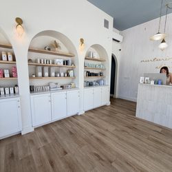Alchemy Face Bar Highlands - Inside