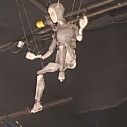 Oedipus rising in "Anywhere" by Theatre L'Entrovert