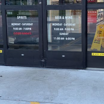Bottles Beverage Superstore - the front of the store - Beer, Wine & Spirits Near Me - Summerville, South Carolina