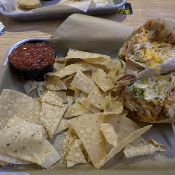 Buffalo Wild Wings - Classic Chicken Wrap - American Near Me - Hoffman Estates, Illinois