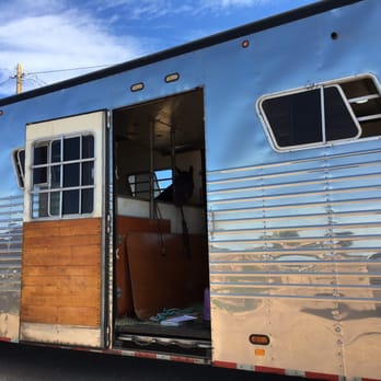 Equine Express N.A - Loaded - Transportation Near Me - Pilot Point, Texas Equine Express N.A - Loaded - Transportation Near Me - Pilot Point, Texas