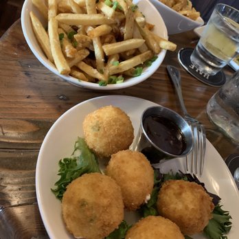 Half Door Brewing - Fried Goat Cheese & Truffle Fries - Cocktail Bars Near Me - San Diego, California