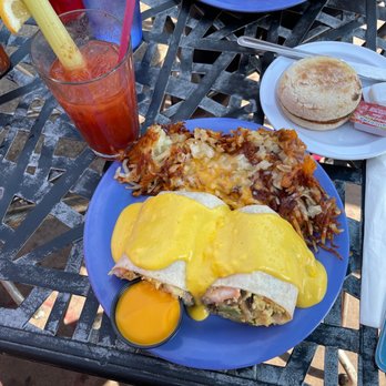 Squeeze In - two plates of food on a table - Breakfast & Brunch Near Me - Modesto, California Squeeze In - two plates of food on a table - Breakfast & Brunch Near Me - Modesto, California