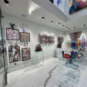 Eden Fine Art - David Kracov (along wall) ; Dorit Levinstein (Right sculptures on stands) - Art Galleries Near Me - New York, New York Eden Fine Art - David Kracov (along wall) ; Dorit Levinstein (Right sculptures on stands) - Art Galleries Near Me - New York, New York
