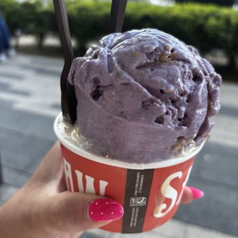 Salt & Straw - Ice Cream & Frozen Yogurt Near Me - Newport Beach, California