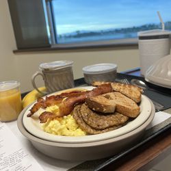 PAM Rehabilitation Hospital of Centennial Hills - Breakfast