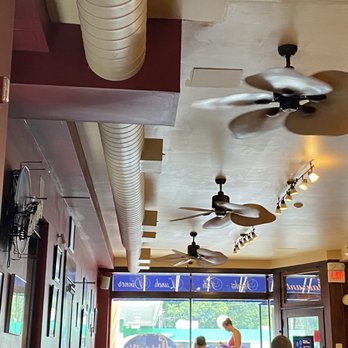 Abigail's Tap Room - Restaurant - Wine Bars Near Me - Grafton, Illinois