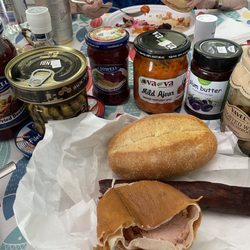 M&W European Deli and Market