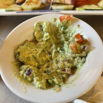 Sin Pancho Mexican Restaurant & Bar - From their dips to their food all of it is good! - Mexican Near Me - Auburn, Washington Sin Pancho Mexican Restaurant & Bar - From their dips to their food all of it is good! - Mexican Near Me - Auburn, Washington