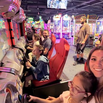 Round1 Bowling & Arcade - Sandy - Arcades Near Me - Sandy, Utah