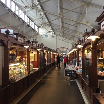 Vanha kauppahalli - Public Markets Near Me - Helsinki, 18