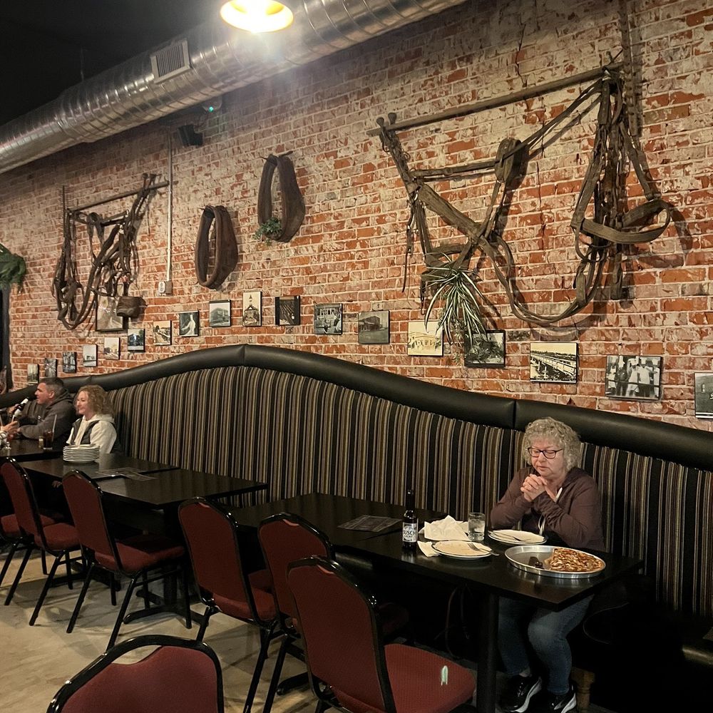 Brickroad's Grille - Love the decor! - Pizza Near Me - Clarks, Nebraska Brickroad's Grille - Love the decor! - Pizza Near Me - Clarks, Nebraska