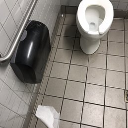 No toilet paper, dirty floor