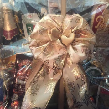 Marietha Professional Design - great looking gift baskets - Florists Near Me