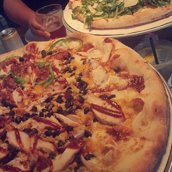 Dewey's Pizza - Pizza Near Me - Cincinnati, Ohio