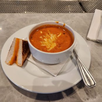 Turtle Jack's - Soup Feature - Tomato Basil Bisque with a grilled cheese sidecar - Sports Bars Near Me - Etobicoke, Ontario Turtle Jack's - Soup Feature - Tomato Basil Bisque with a grilled cheese sidecar - Sports Bars Near Me - Etobicoke, Ontario