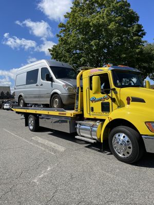 Racz's Towing