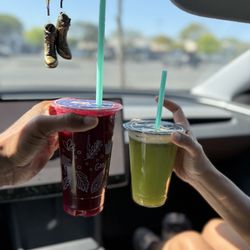 Monky Bowl - Custom: Beets, Orange, Lemon, Celery, Ginger Custom: Apple, Celery, Chia Seeds