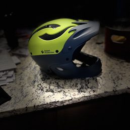 Sweet Protection Full Face Rocker. Sweet Protection Full Face Rocker.