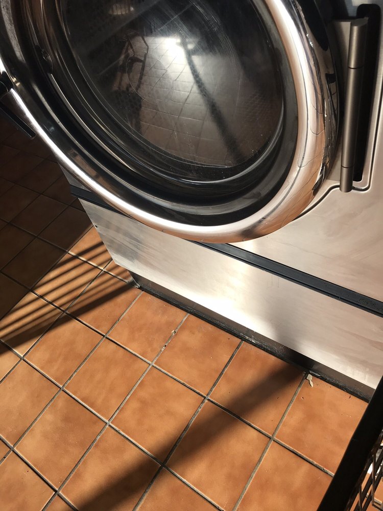 ABBOTT LAUNDRY Updated September 2024 1147 Abbott Rd, Buffalo, New