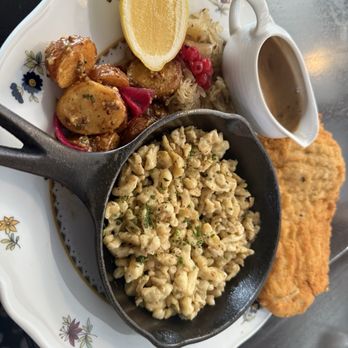 WALDHAUS - Schnitzel with Spätzle - Pubs Near Me - Banff, Alberta WALDHAUS - Schnitzel with Spätzle - Pubs Near Me - Banff, Alberta