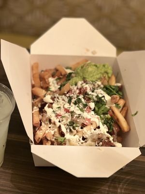 Uno Más Street Tacos + Spirits by null