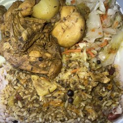 The Jamacian Jerk Hut - Large Curry Chicken