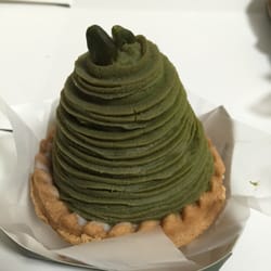 東海堂 - Green Tea Tartlet