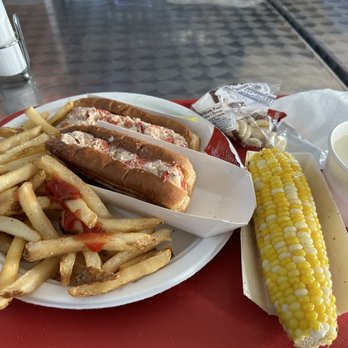 The Lobster Stop - Lobster roll and clams chowder - Seafood Near Me - Quincy, Massachusetts The Lobster Stop - Lobster roll and clams chowder - Seafood Near Me - Quincy, Massachusetts