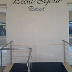 Chateau Beau-Séjour Bécot