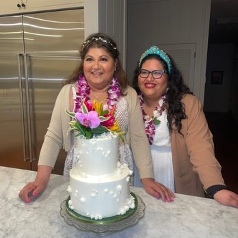 Cakes By Sandi - My mother and sister share the same birthday! - Bakeries Near Me Cakes By Sandi - My mother and sister share the same birthday! - Bakeries Near Me