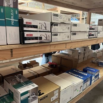 Premier Plumbing Supply - Faucets - Hardware Stores Near Me - Emeryville, California