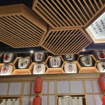 Kyuramen x TBaar - Nice decor - Ramen Near Me - Vernon Hills, Illinois Kyuramen x TBaar - Nice decor - Ramen Near Me - Vernon Hills, Illinois