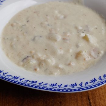 22 Bowen's - Hot clam chowder on a cool October day - New American Near Me - Newport, Rhode Island