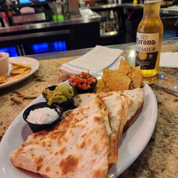 Margaritaville - Mall of America - a plate of quesadillas and chips - Cocktail Bars Near Me - Bloomington, Minnesota Margaritaville - Mall of America - a plate of quesadillas and chips - Cocktail Bars Near Me - Bloomington, Minnesota
