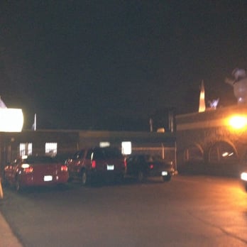 Manuel's Taco Hut - Best time to go is at night during the month of October. Boo!!!! - Mexican Near Me - Allen Park, Michigan