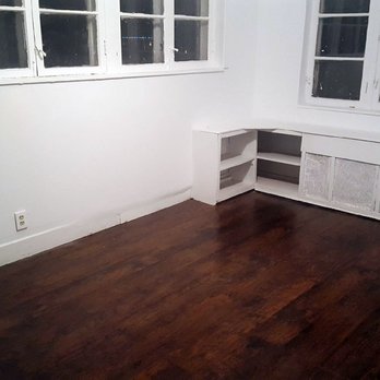 Alseb Group - After - Bedroom floor with laminate installed. Alseb selected high quality flooring. - General Contractors Near Me