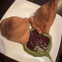 Vegetable Samosa (Vegan) Vegetable Samosa (Vegan)