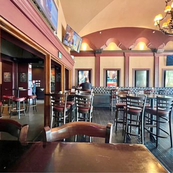 West Coast Tavern - View from our half booth. TV's are hung around for entertainment. - Lounges Near Me - San Diego, California West Coast Tavern - View from our half booth. TV's are hung around for entertainment. - Lounges Near Me - San Diego, California