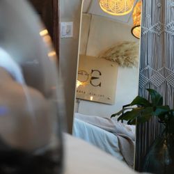 Sol Face Lounge