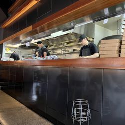Julius Pizzeria - Great View of the Pizza Makers