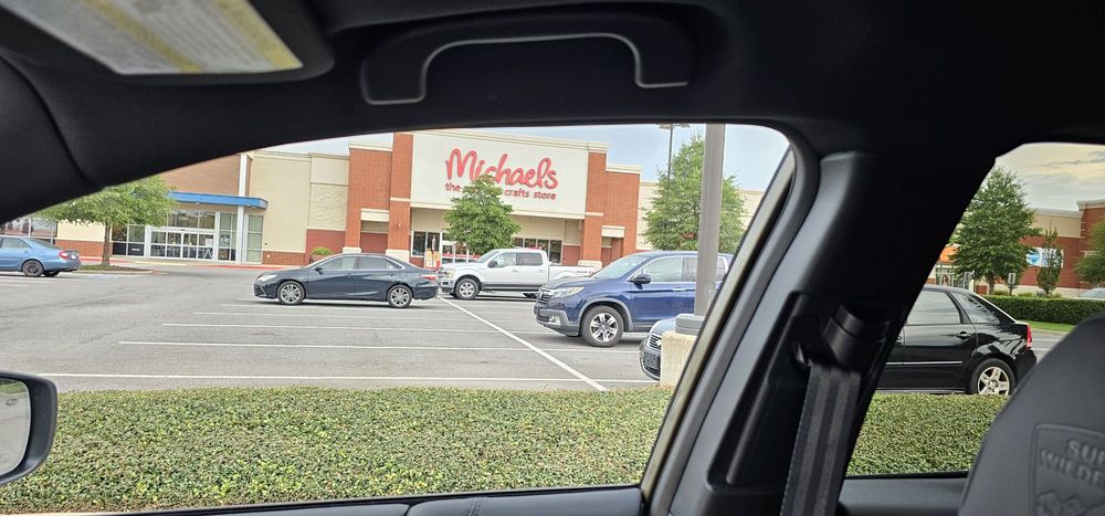 Michaels Logo