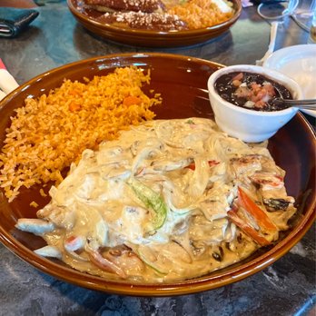 Pepper's Mexican Grill - Pollo Ala Crema - Mexican Near Me - Hillsboro, Oregon