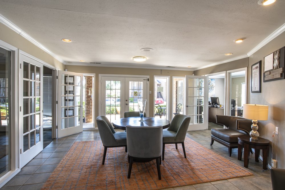 GLEN ARBOR APTS Updated May 2024 17 Photos 4001 N Belt Line Rd