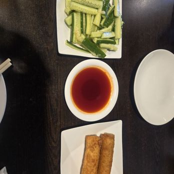 Sichuan Palace - Garlic cucumbers and pork eggrolls - Szechuan Near Me - Cincinnati, Ohio Sichuan Palace - Garlic cucumbers and pork eggrolls - Szechuan Near Me - Cincinnati, Ohio
