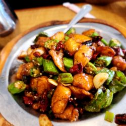 Yu Zhou Cafe - Chilli fish with okra
