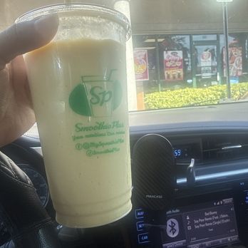 Smoothie Plus - Try their soursop lovely. - Juice Bars & Smoothies Near Me - Hollywood, Florida