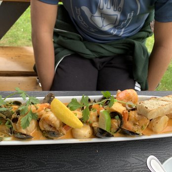Eleven22 - Comfort Food Near Me - Golden, British Columbia