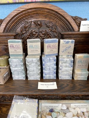 Candles and Oils - Find your favorite sent with our Candles and Oils Candles and Oils - Find your favorite sent with our Candles and Oils