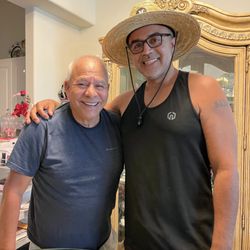Charlie's Driving Traffic School - Charlie y Carlos
